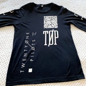 21 Pilots long sleeve shirt